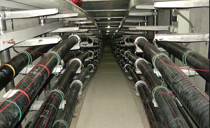 underground and aerial medium voltage cable installation for power distribution